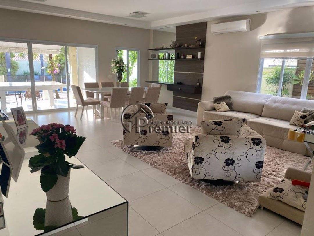 Casa à venda com 4 quartos, 350m² - Foto 13