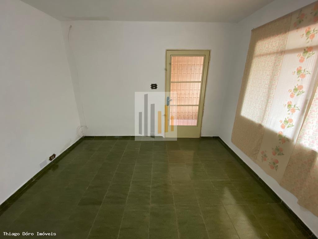 Casa à venda com 2 quartos, 500m² - Foto 36