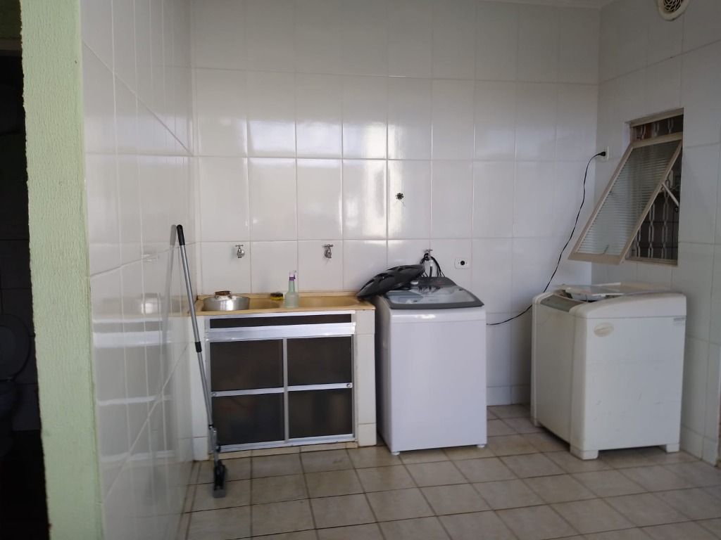 Casa à venda com 3 quartos, 148m² - Foto 8