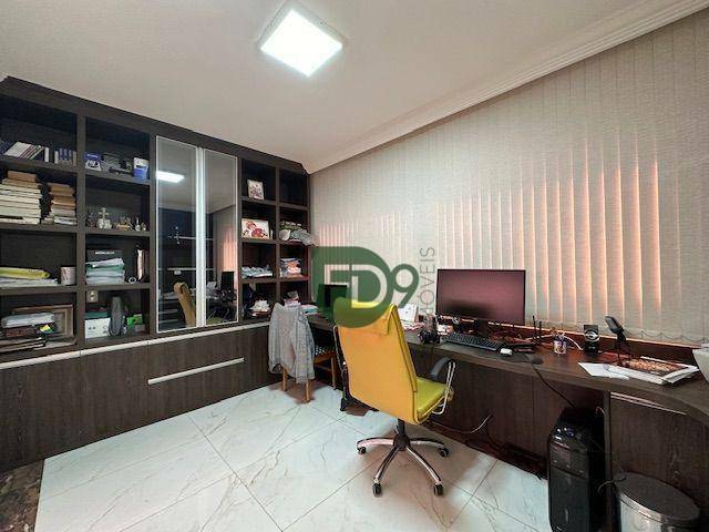 Casa de Condomínio à venda e aluguel com 3 quartos, 450m² - Foto 16