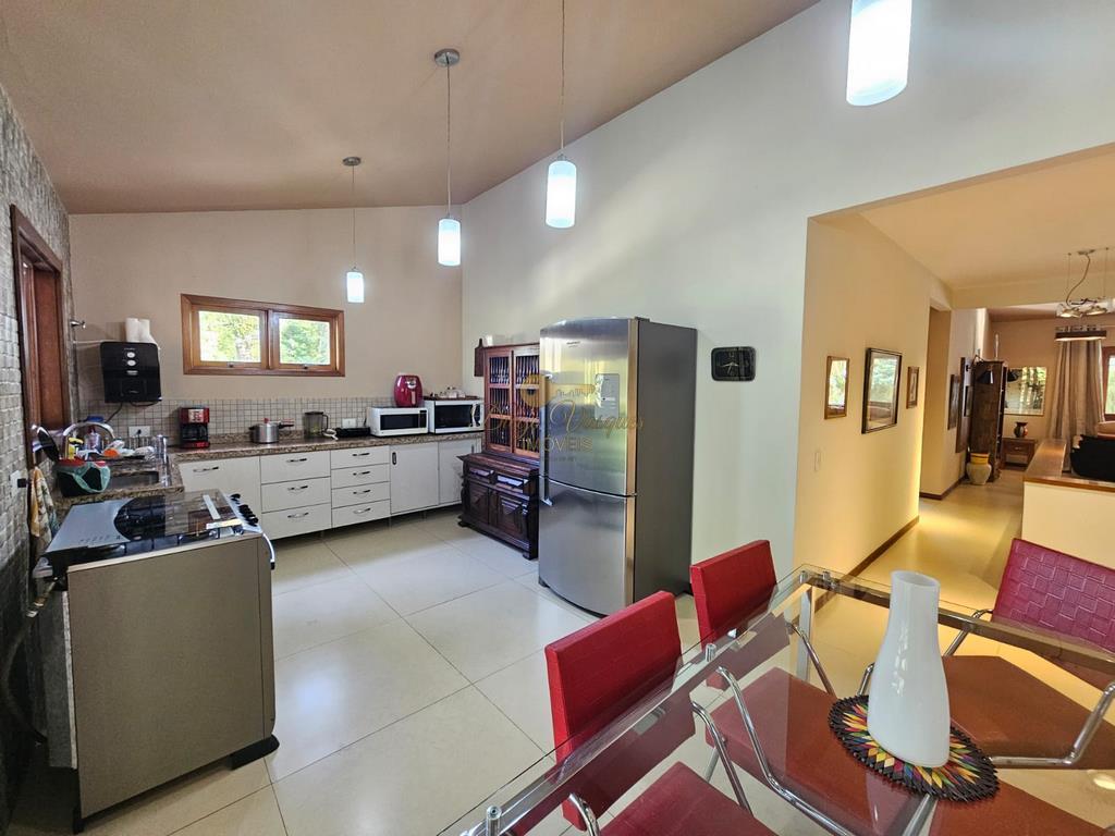 Casa de Condomínio à venda com 4 quartos, 288m² - Foto 20