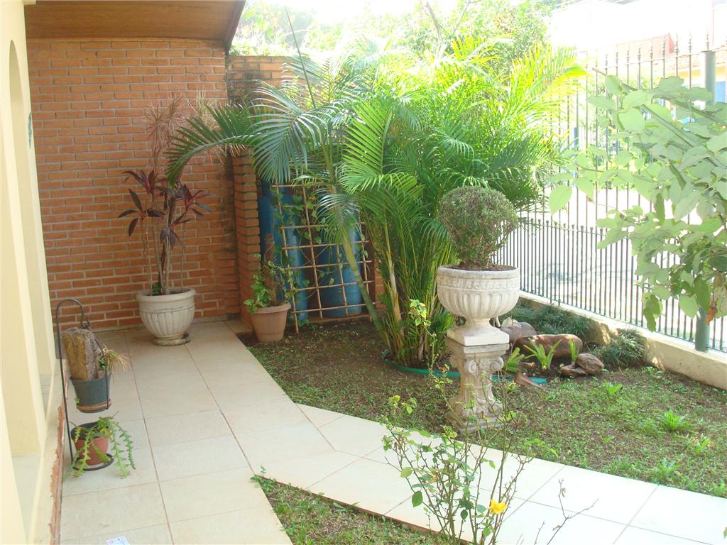 Casa à venda com 3 quartos, 240m² - Foto 16