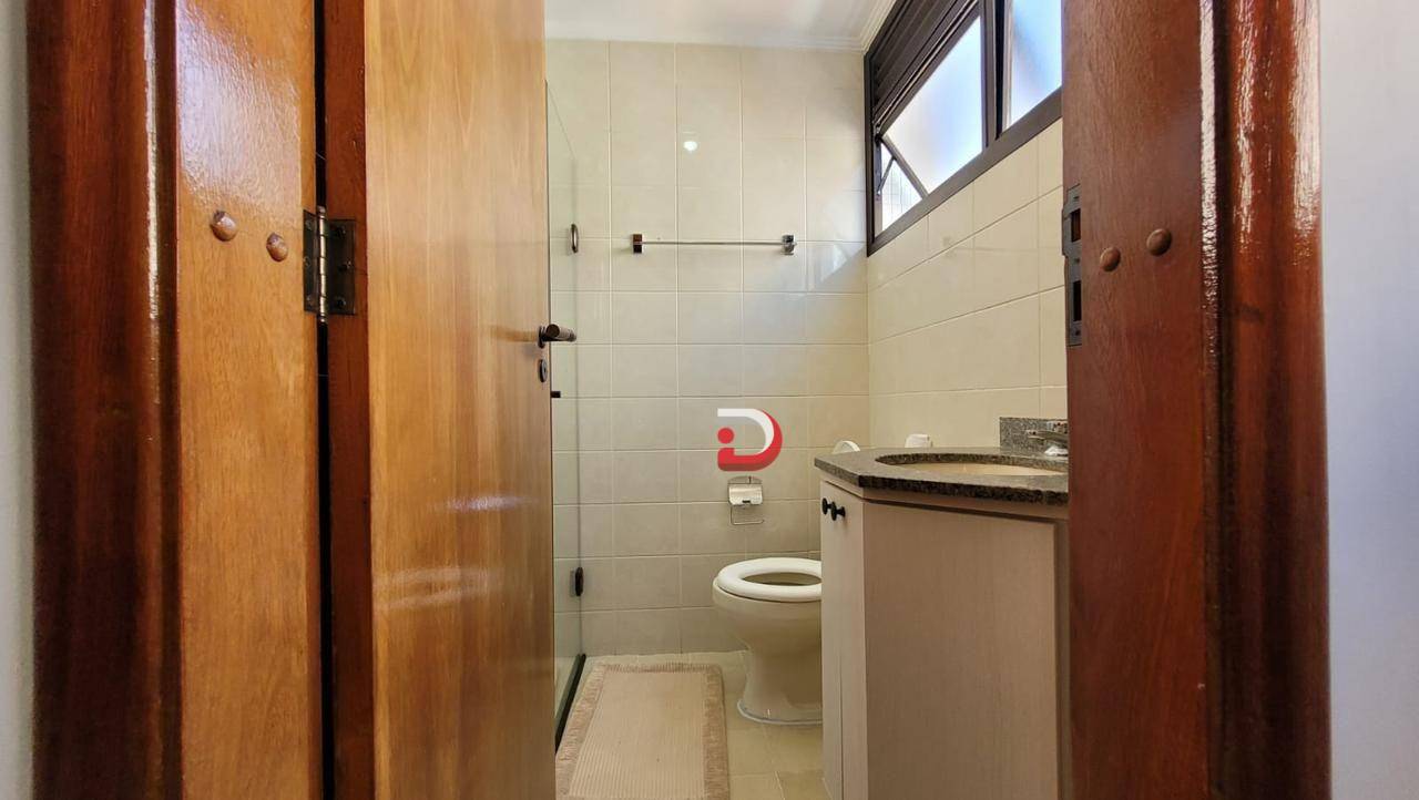 Apartamento à venda com 3 quartos, 136m² - Foto 21