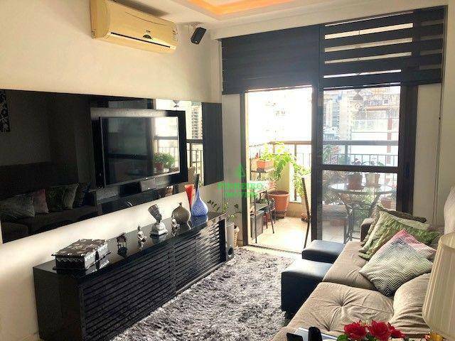 Apartamento à venda com 2 quartos, 70m² - Foto 13