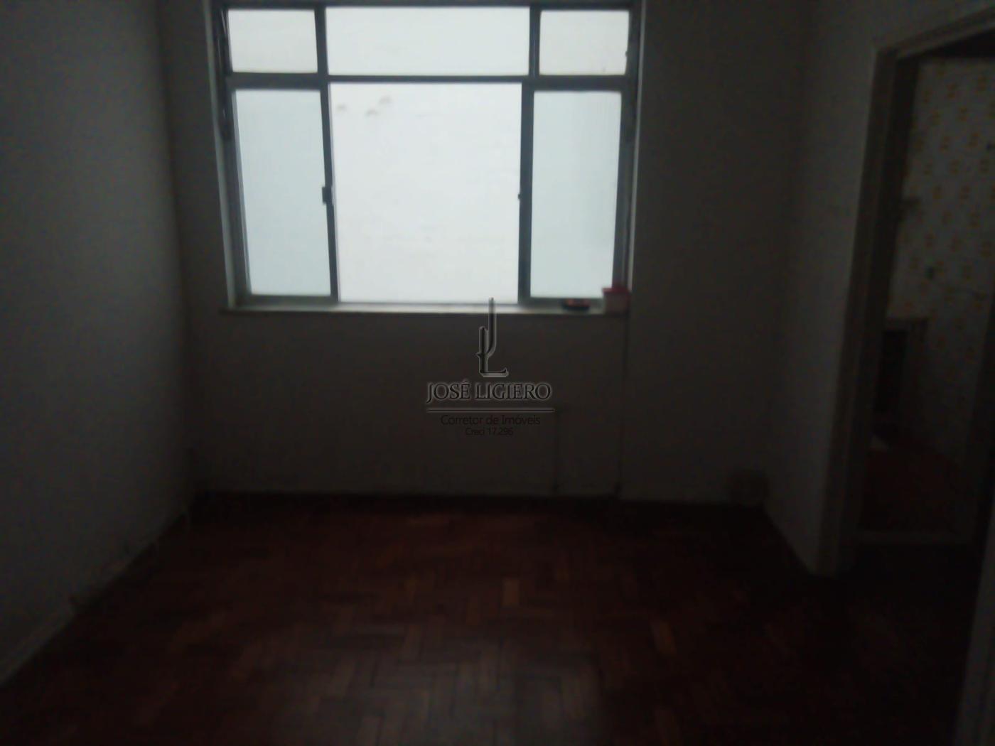 Apartamento à venda com 1 quarto, 45m² - Foto 11