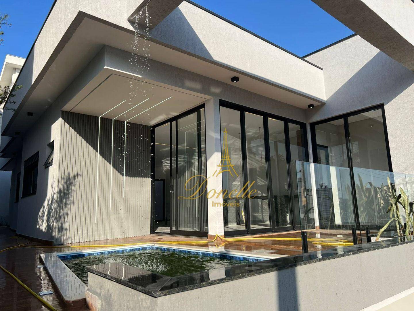 Sobrado à venda com 3 quartos, 220m² - Foto 2