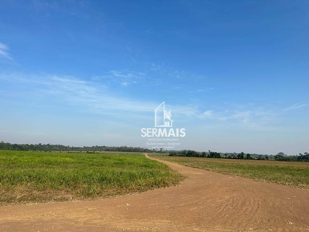 Fazenda-Sítio-Chácara, 606 hectares - Foto 1