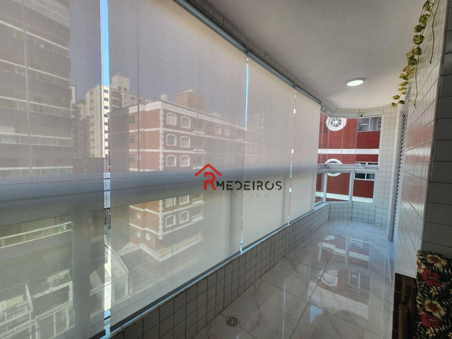 Apartamento à venda com 2 quartos, 70m² - Foto 10