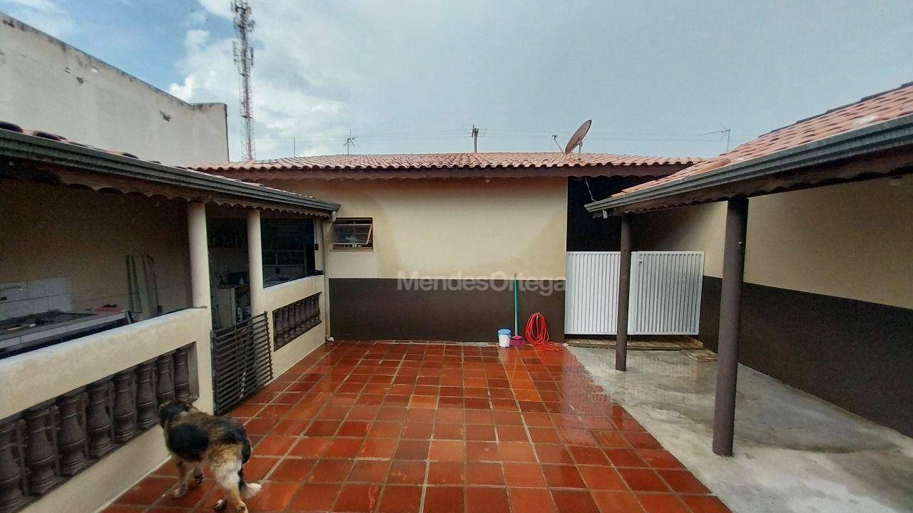 Casa à venda com 3 quartos, 214m² - Foto 23