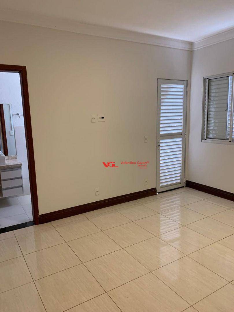 Sobrado à venda e aluguel com 4 quartos, 370m² - Foto 22