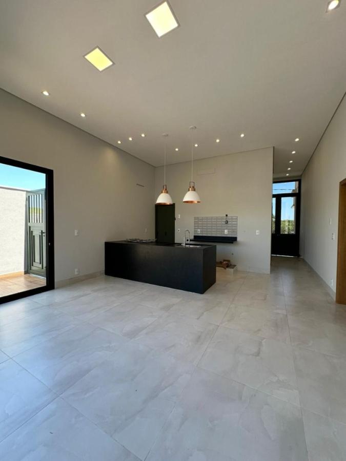Casa à venda com 3 quartos, 156m² - Foto 8