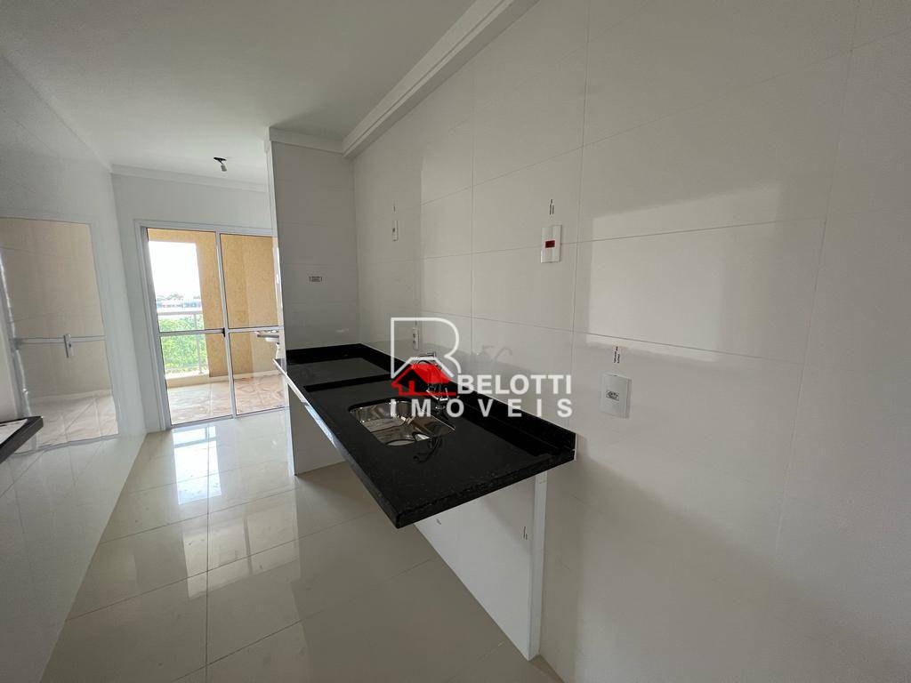 Apartamento à venda com 3 quartos, 94m² - Foto 11