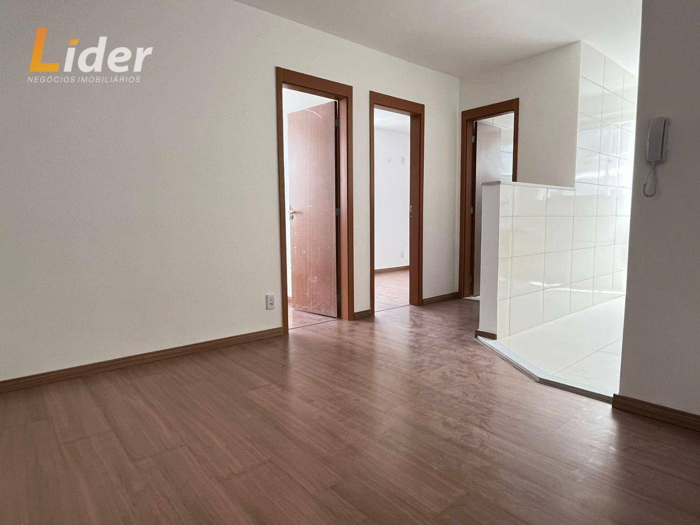 Apartamento à venda com 2 quartos, 70m² - Foto 4