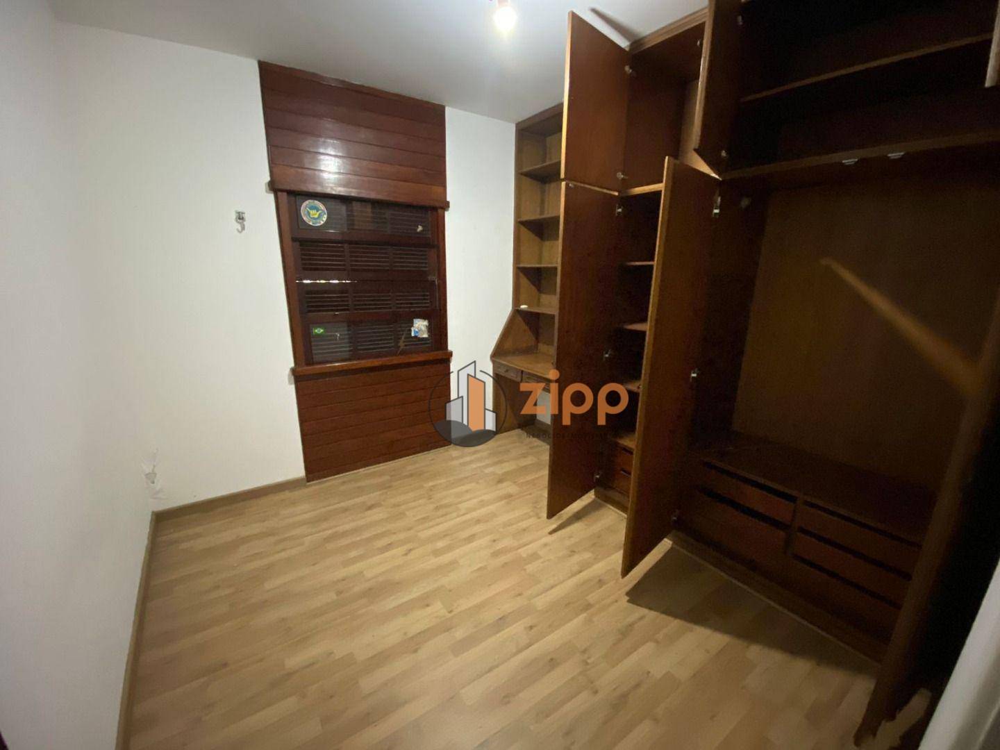 Sobrado à venda com 3 quartos, 200m² - Foto 10