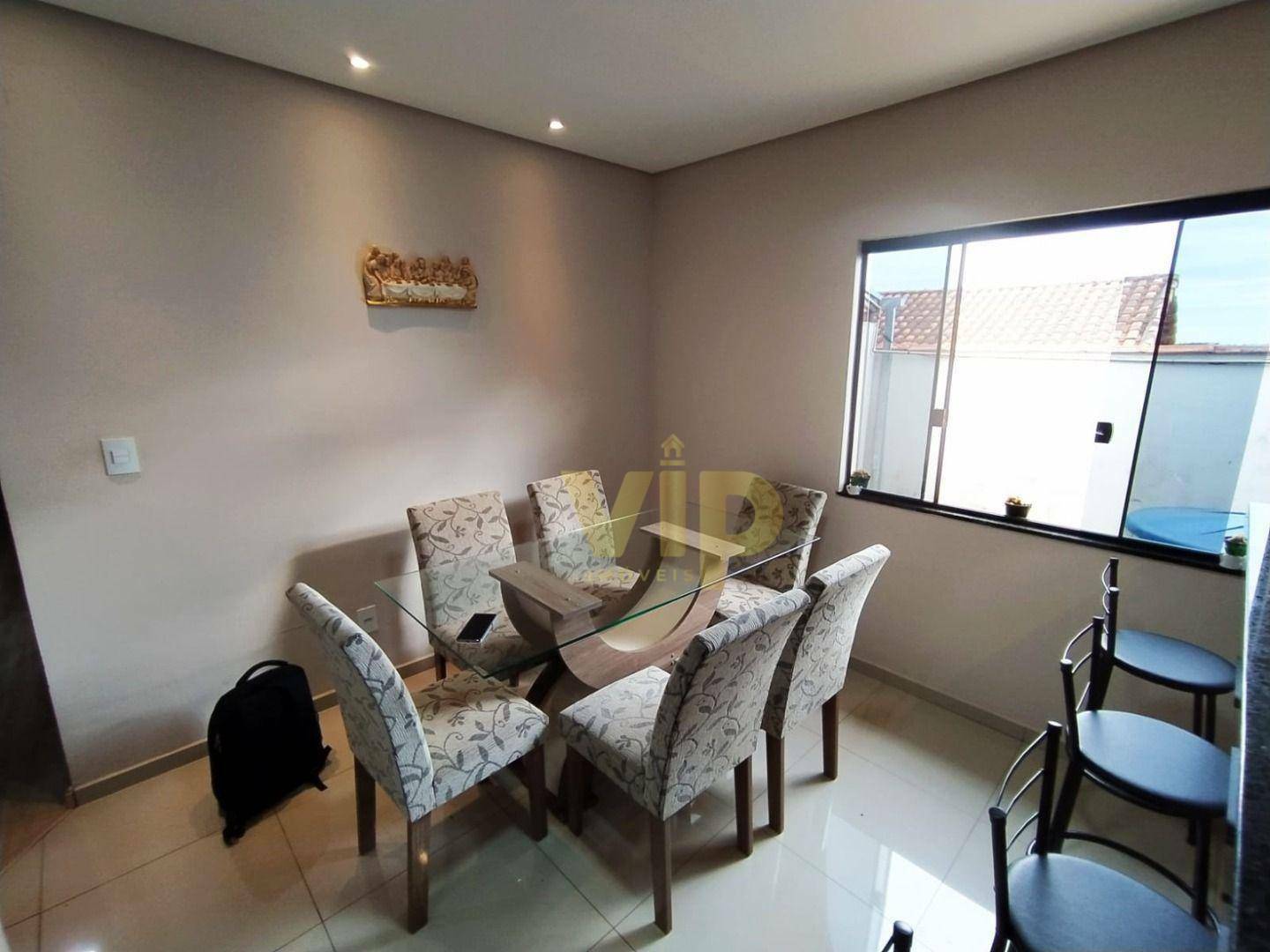 Casa à venda com 3 quartos, 200m² - Foto 9