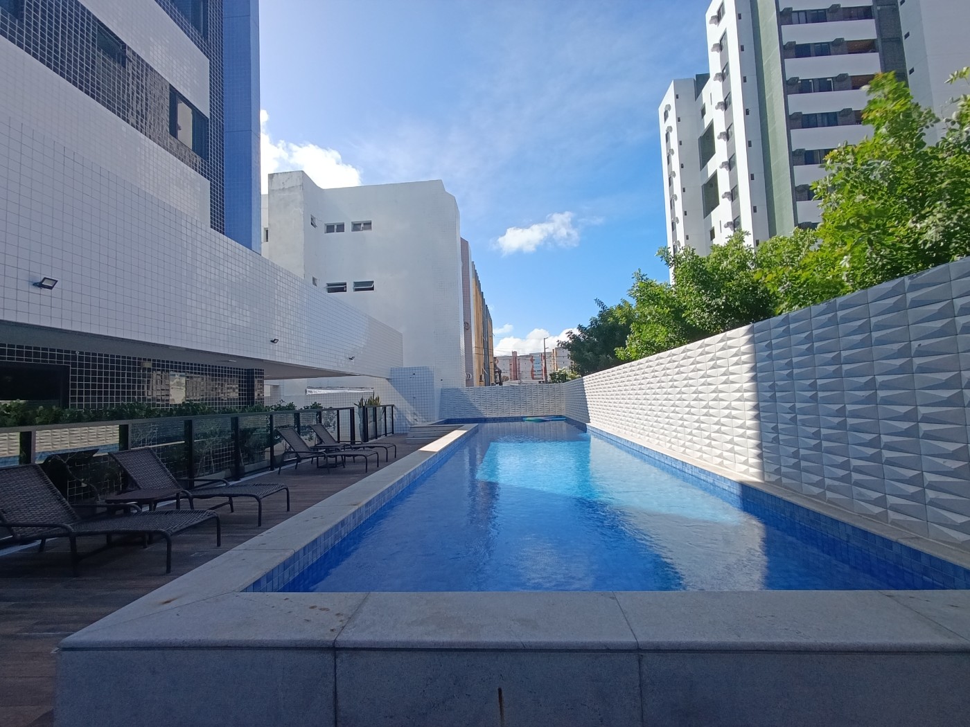 Apartamento à venda com 2 quartos, 63m² - Foto 18