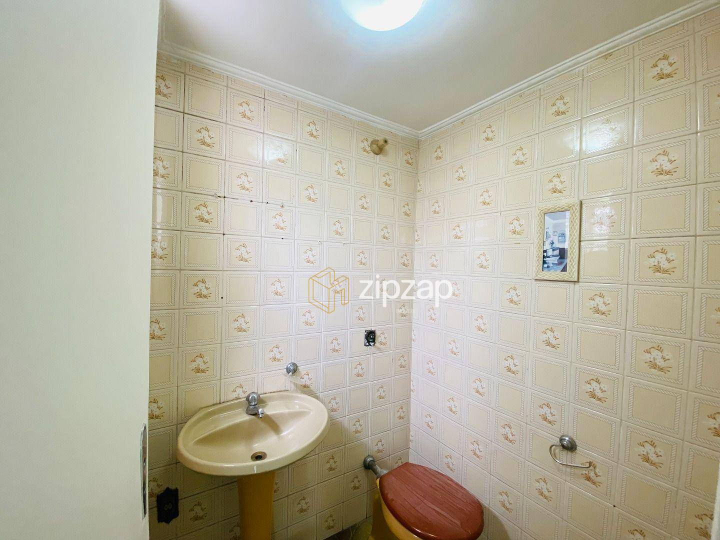 Casa para alugar com 3 quartos, 200m² - Foto 13