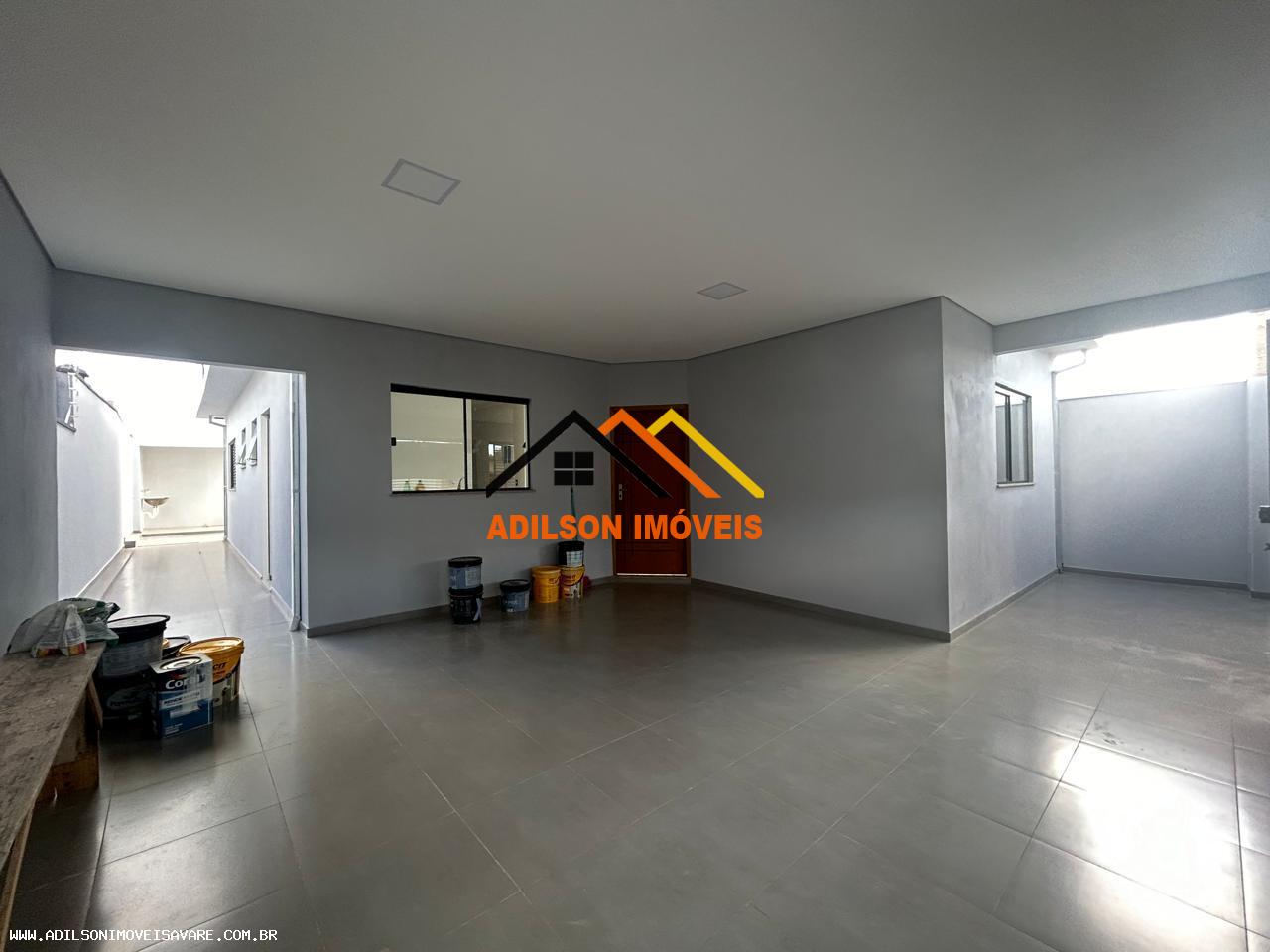 Casa à venda com 3 quartos, 200m² - Foto 3