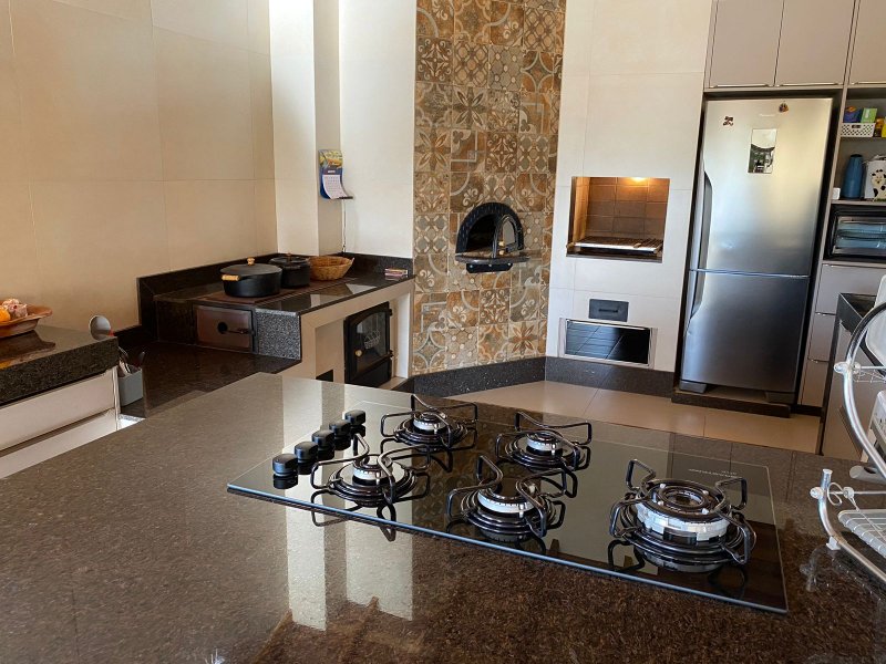 Sítio à venda com 3 quartos, 2800m² - Foto 12