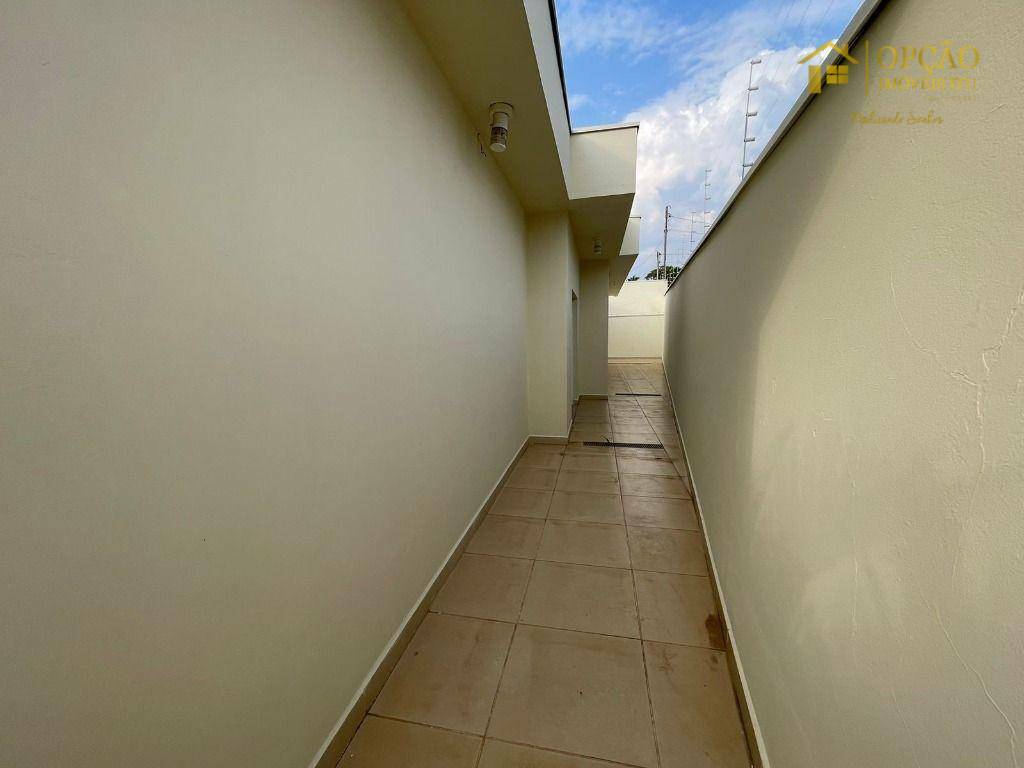 Casa à venda e aluguel com 3 quartos, 180m² - Foto 20