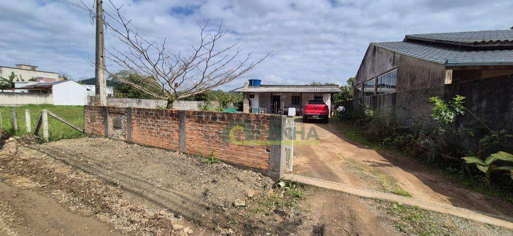 Casa, 2 quartos, 64 m² - Foto 1