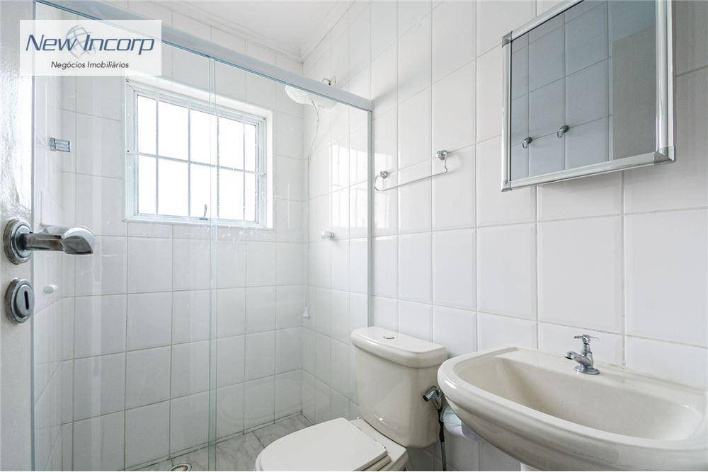 Casa à venda com 3 quartos, 200m² - Foto 25