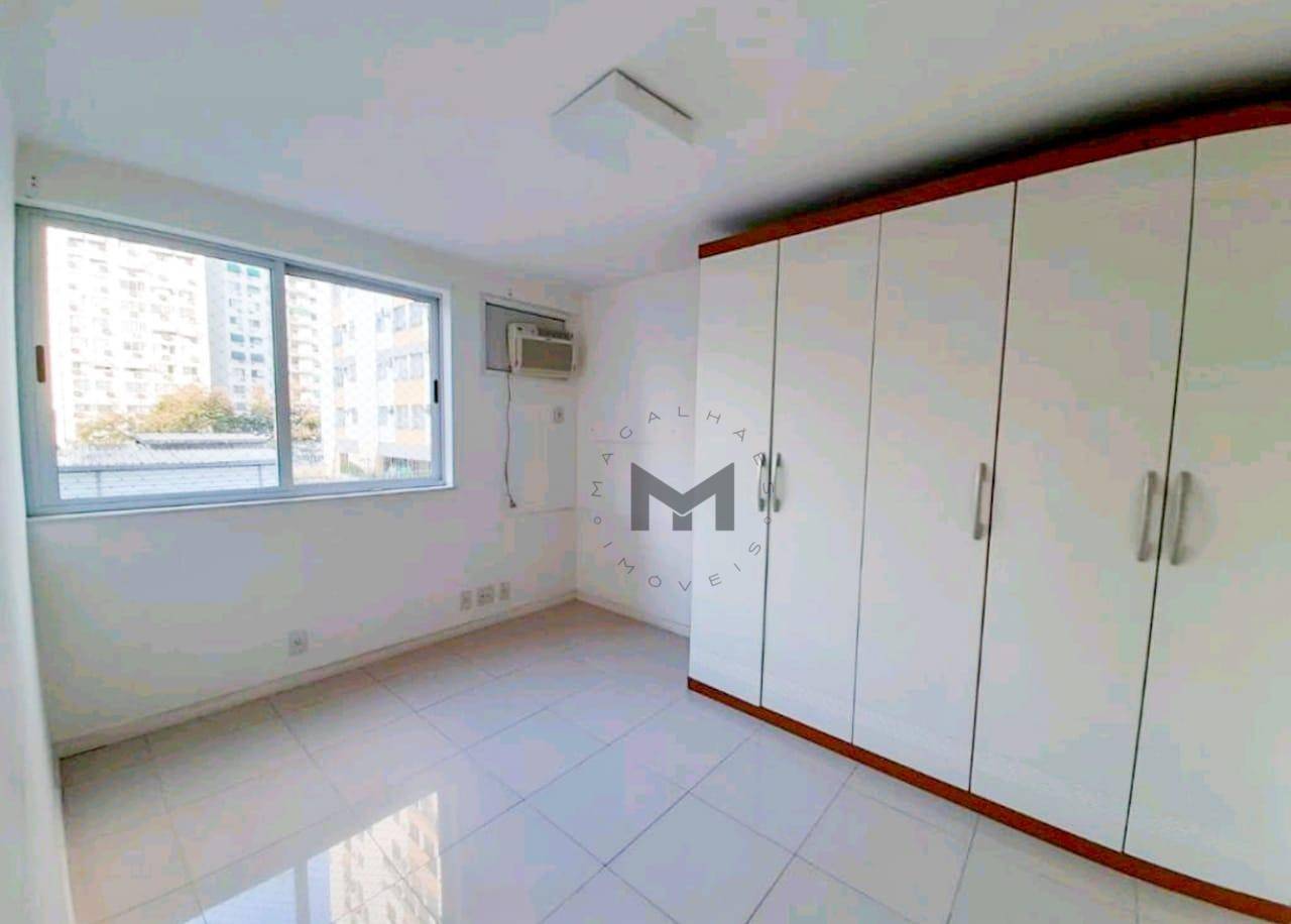 Apartamento à venda com 3 quartos, 126m² - Foto 17