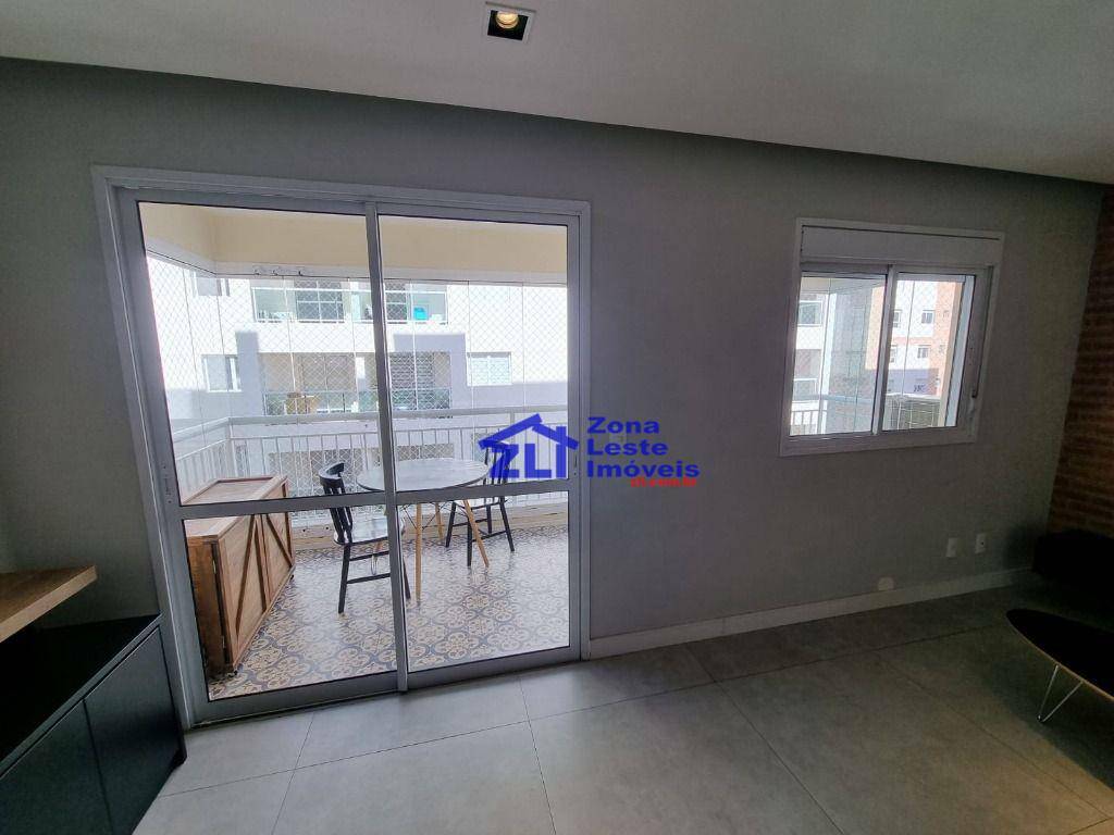 Apartamento à venda com 2 quartos, 83m² - Foto 4