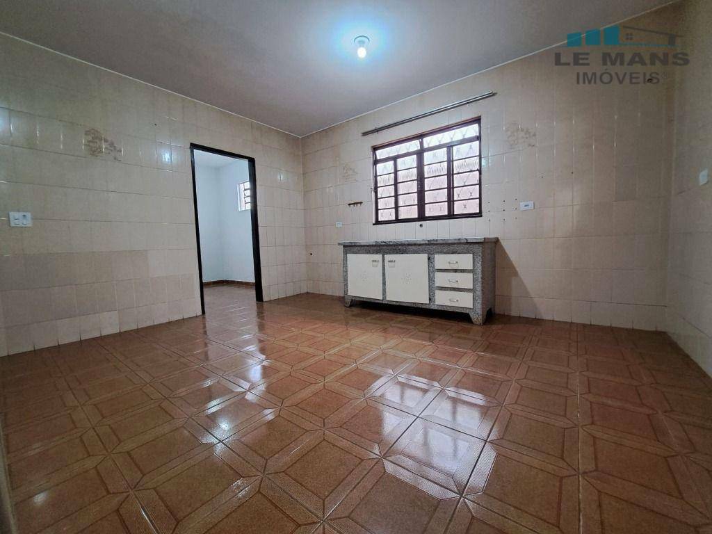 Casa à venda com 3 quartos, 144m² - Foto 13