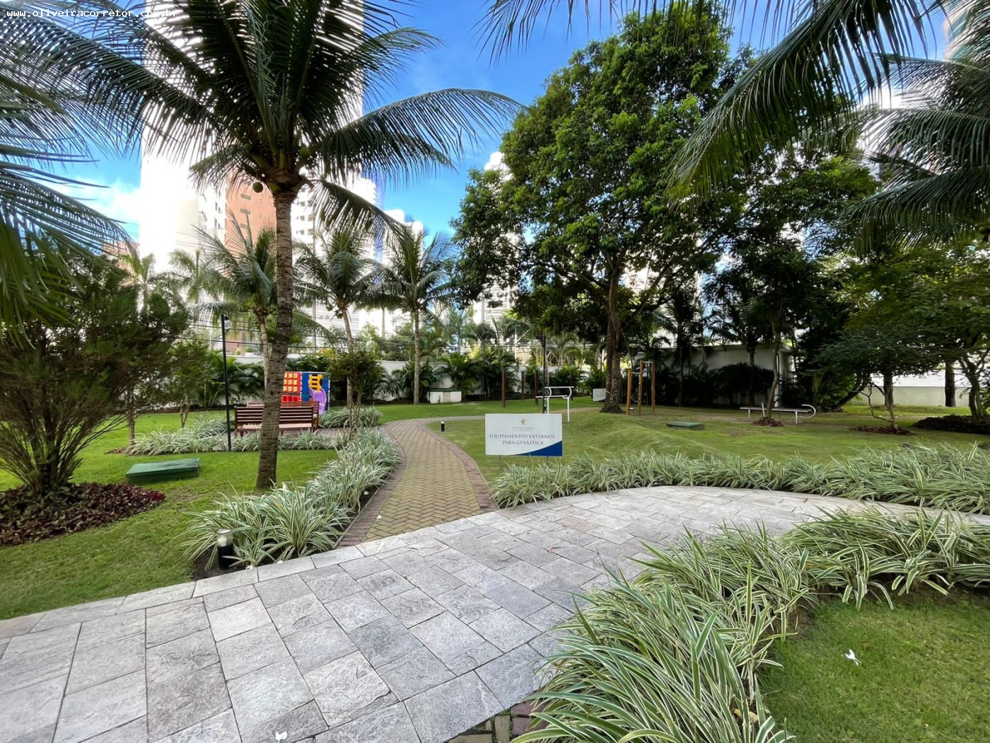 Cobertura à venda com 4 quartos, 275m² - Foto 3