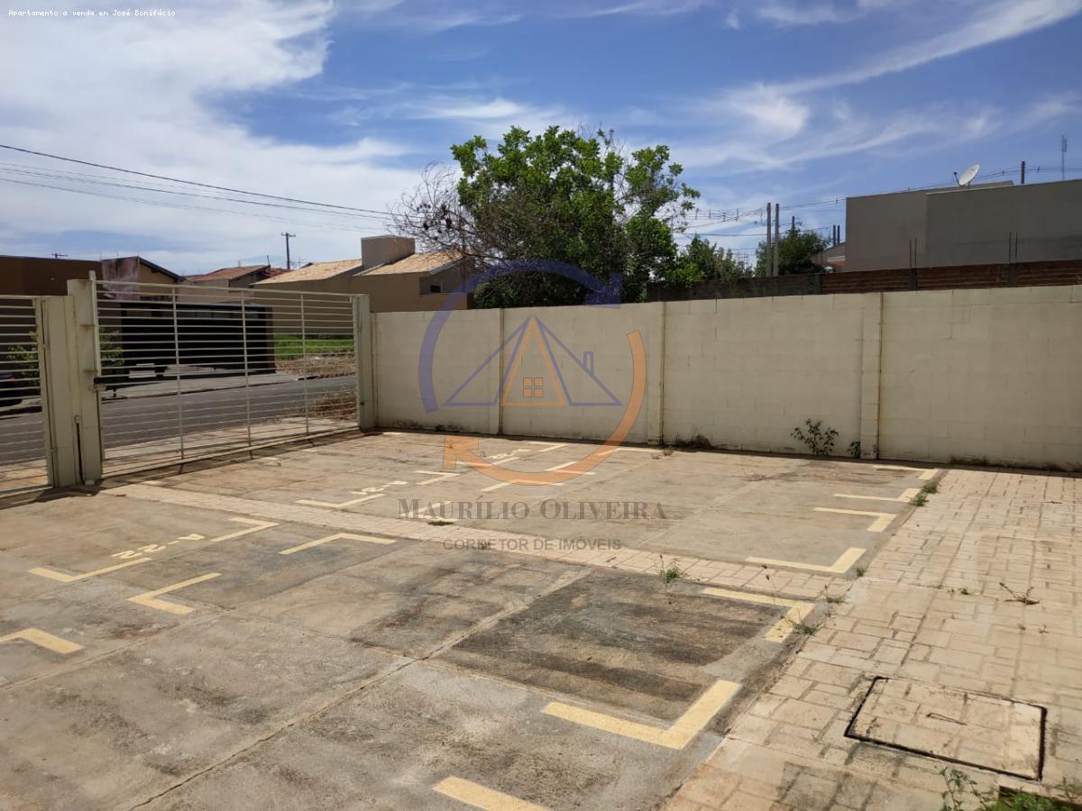 Apartamento à venda com 2 quartos, 60m² - Foto 15