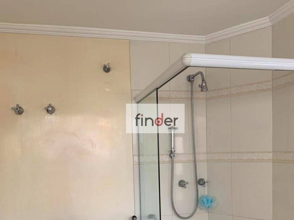 Apartamento à venda com 3 quartos, 200m² - Foto 18