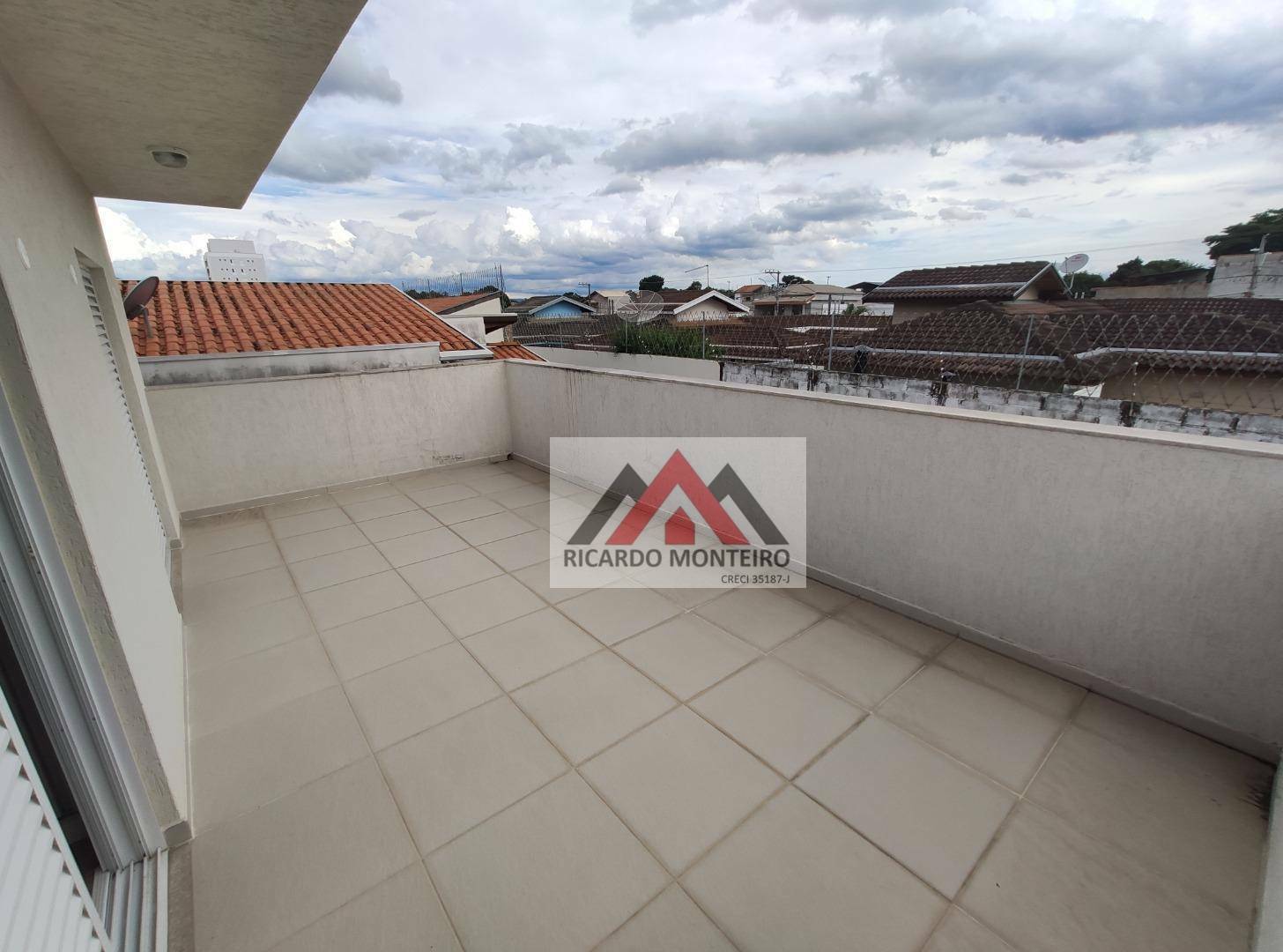 Casa à venda com 4 quartos, 210m² - Foto 29