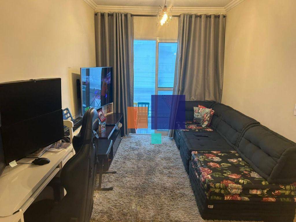 Apartamento à venda com 2 quartos, 70m² - Foto 12