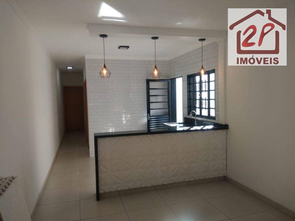 Casa à venda com 2 quartos, 104m² - Foto 3