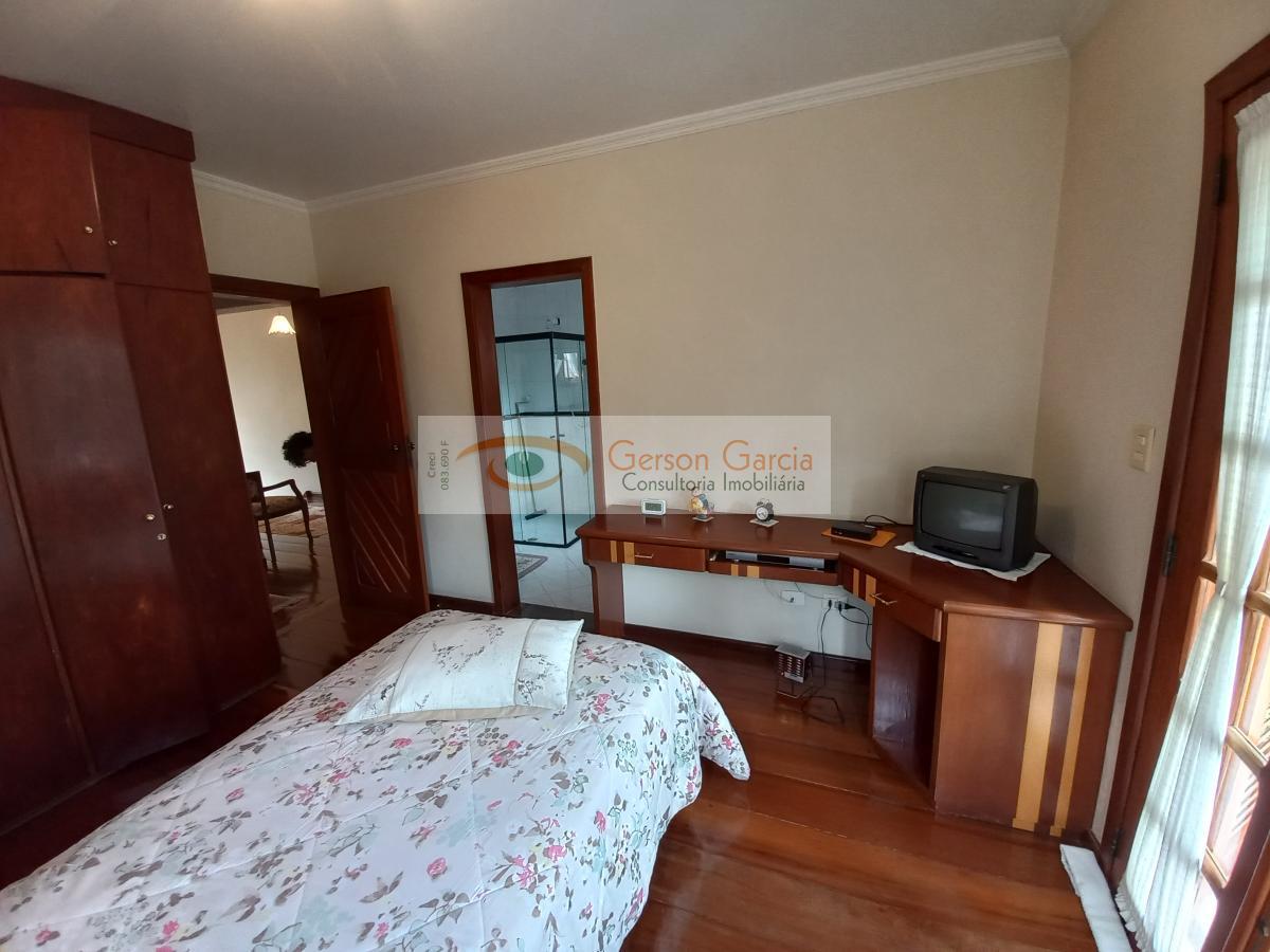 Casa à venda com 3 quartos, 450m² - Foto 29