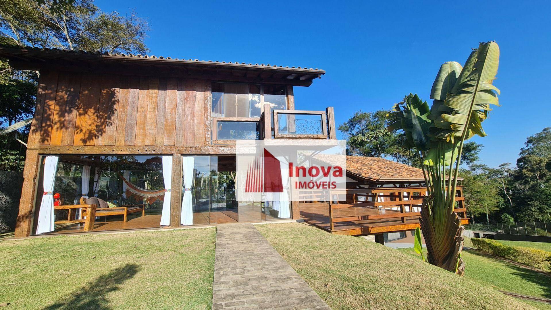 Casa de Condomínio à venda com 3 quartos, 250m² - Foto 2