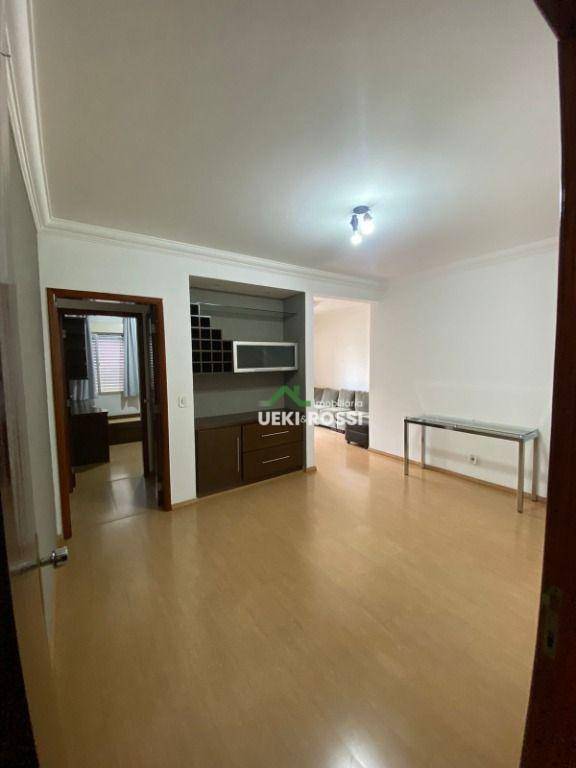 Apartamento à venda com 3 quartos, 98m² - Foto 8