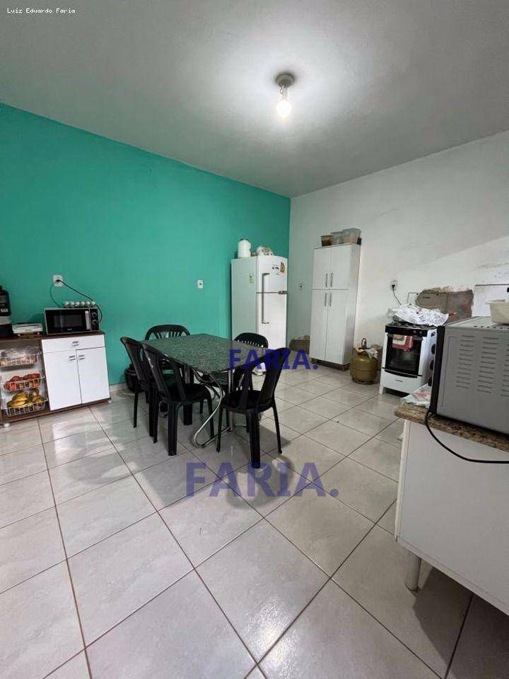 Casa à venda com 4 quartos, 49m² - Foto 6