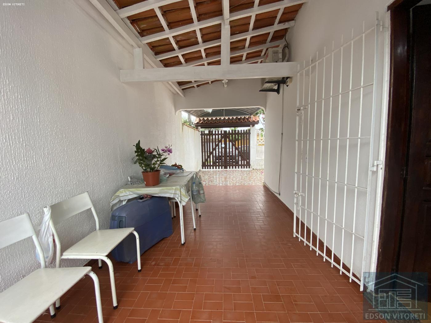 Casa à venda com 1 quarto, 78m² - Foto 11