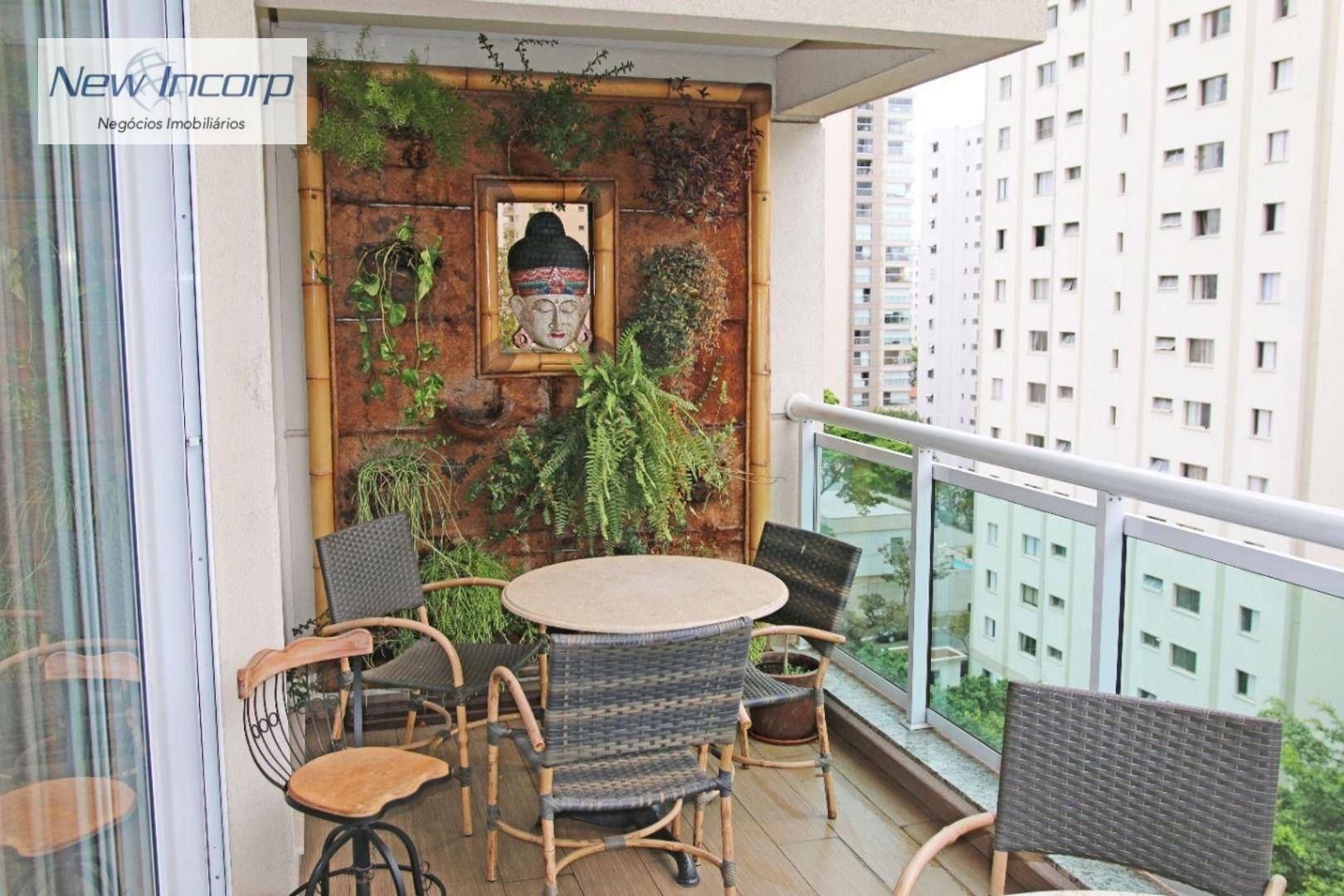 Apartamento à venda com 3 quartos, 192m² - Foto 2