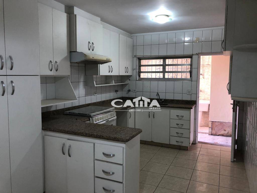 Sobrado à venda e aluguel com 3 quartos, 380m² - Foto 7