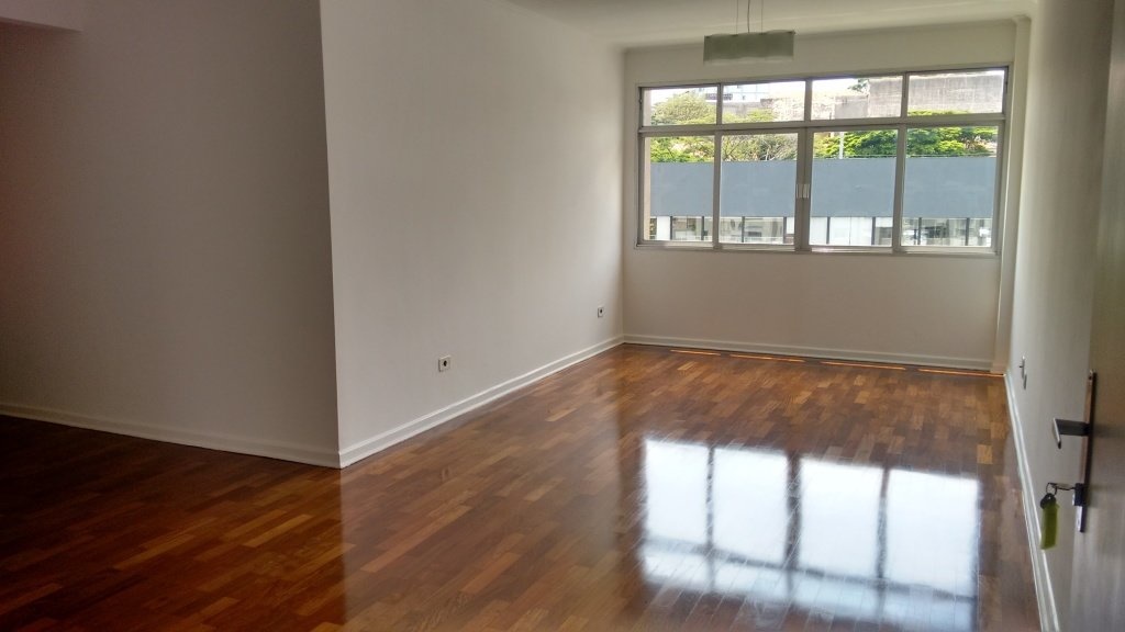 Apartamento para alugar com 3 quartos, 97m² - Foto 1