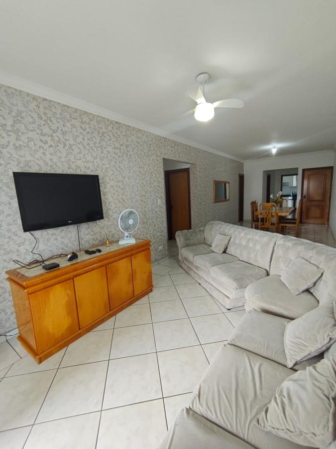 Apartamento para alugar com 3 quartos, 125m² - Foto 3