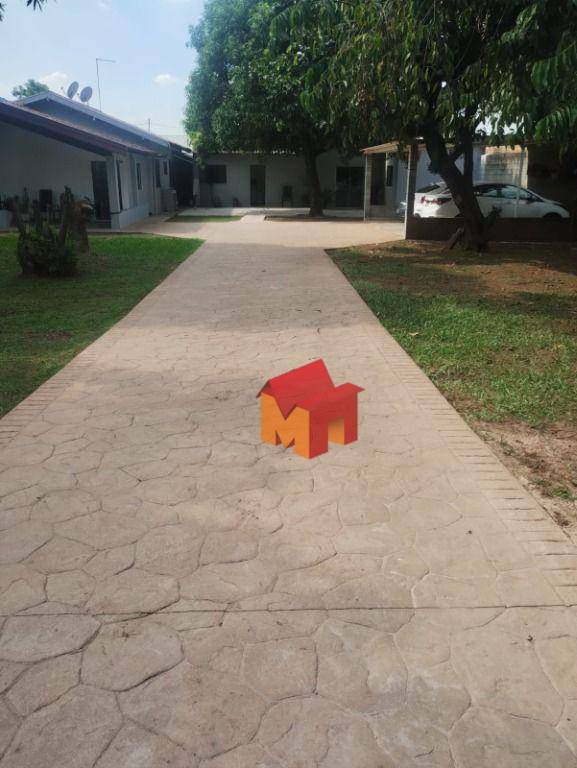 Chácara à venda com 2 quartos, 200m² - Foto 4