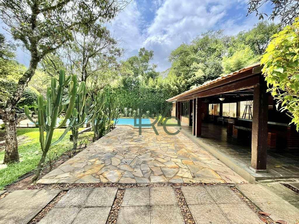 Casa de Condomínio à venda com 4 quartos, 428m² - Foto 22