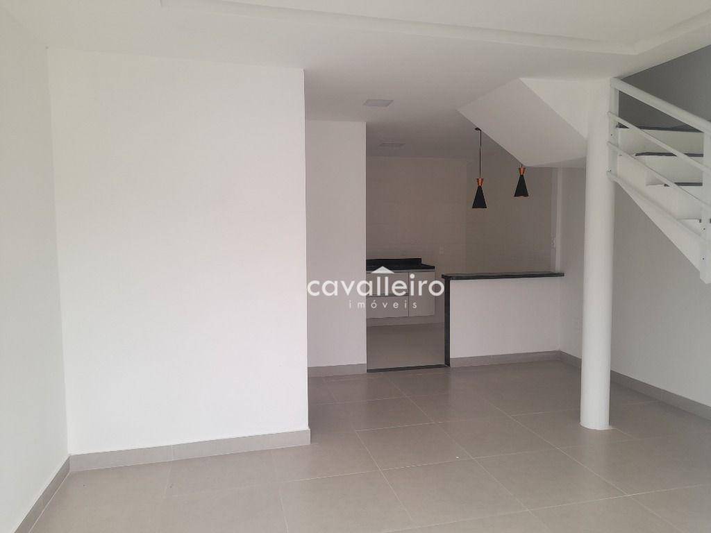 Casa à venda com 2 quartos, 71m² - Foto 4