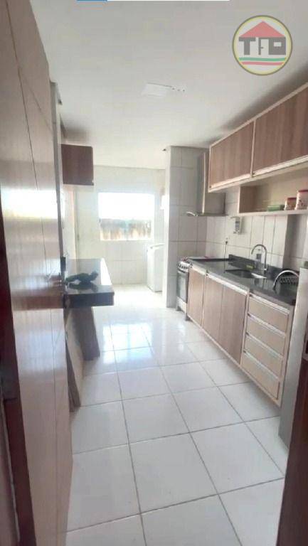 Apartamento à venda com 2 quartos, 66m² - Foto 4