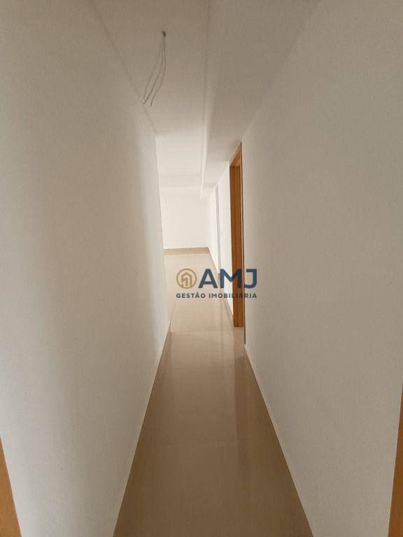 Apartamento à venda com 3 quartos, 155m² - Foto 17