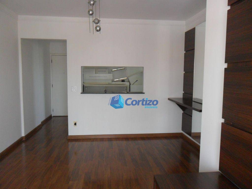 Apartamento à venda com 3 quartos, 72m² - Foto 4